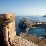 Serenita Afantou